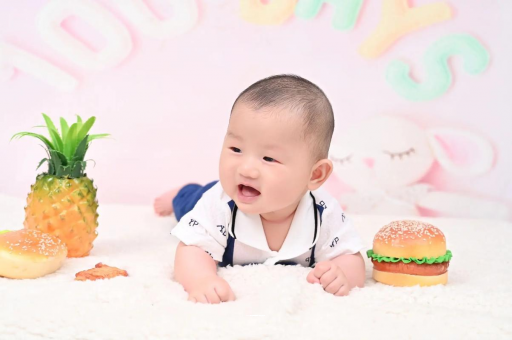 澄迈宝宝老是溢奶